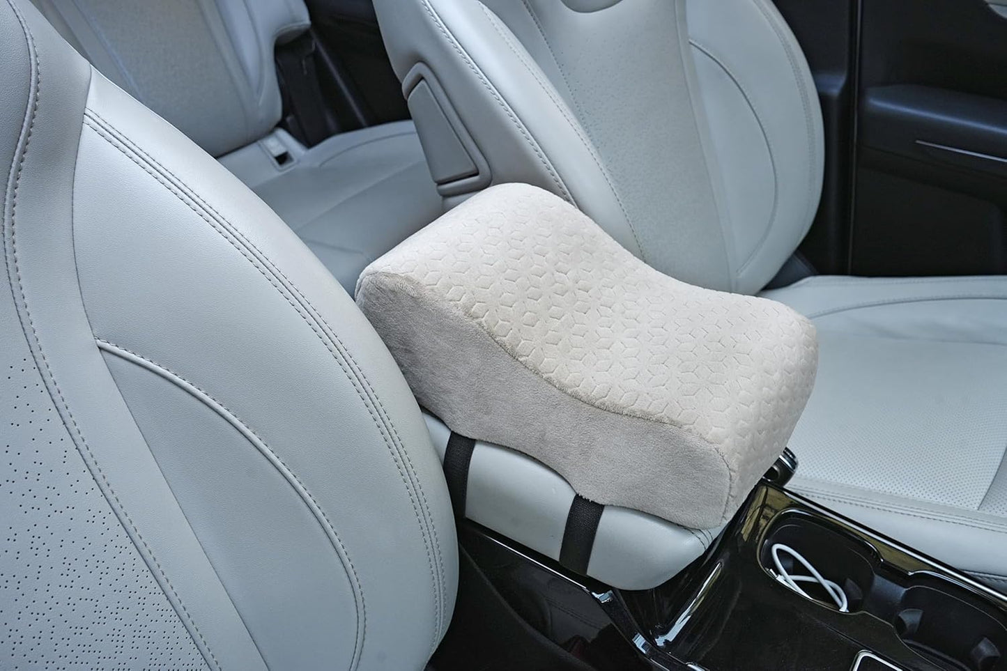 Autofurnish Luxurious Car Armrest (Plush-8861) -One Pc