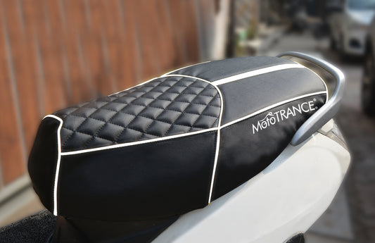 Mototrance DIAMOND PU Leather Bike Seat Cover For Bajaj Pulsar - Anti-slip Water-Resistant and Shock Absorbent Cover